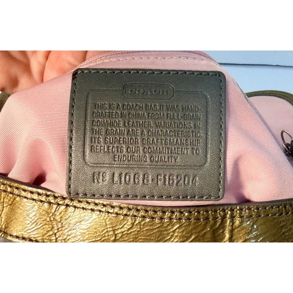 Coach Y2K vintage Soho pleated leather flap shoulder bag GUC